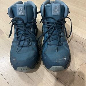 Women's On Cloud Cloudrock Hiking Boots